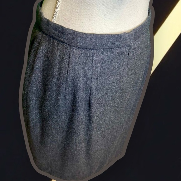 Donna Karan NY Essentials Charcoal Gray Wool Mini-Length Pencil Skirt Size 10 - Picture 5 of 12